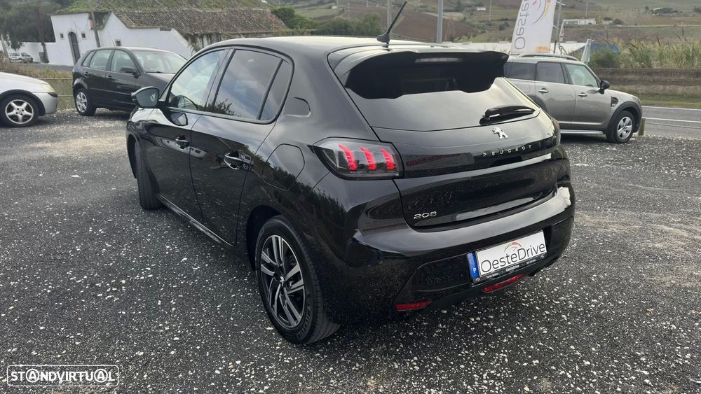 Peugeot 208 1.2 PureTech Allure EAT8 - 7