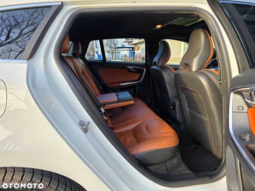 Volvo V60 - 32