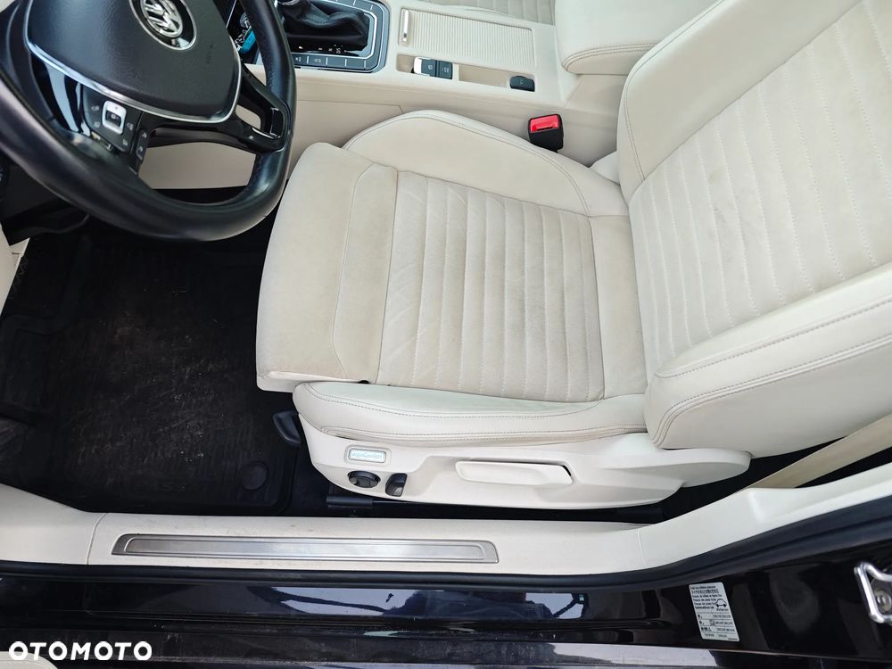 Volkswagen Passat 2.0 TSI BMT Highline DSG - 30