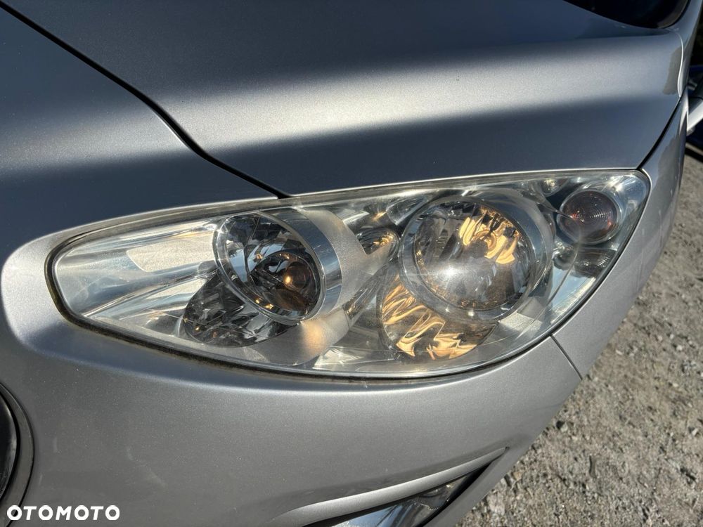 Peugeot 308 HDi FAP 110 Business Line Niveau 1 - 12