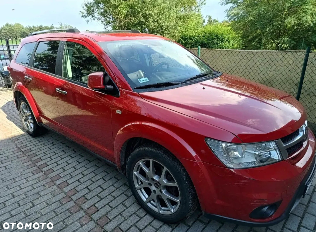 Fiat Freemont 2.0 Multijet 16V DPF Automatik Allrad Lounge - 2