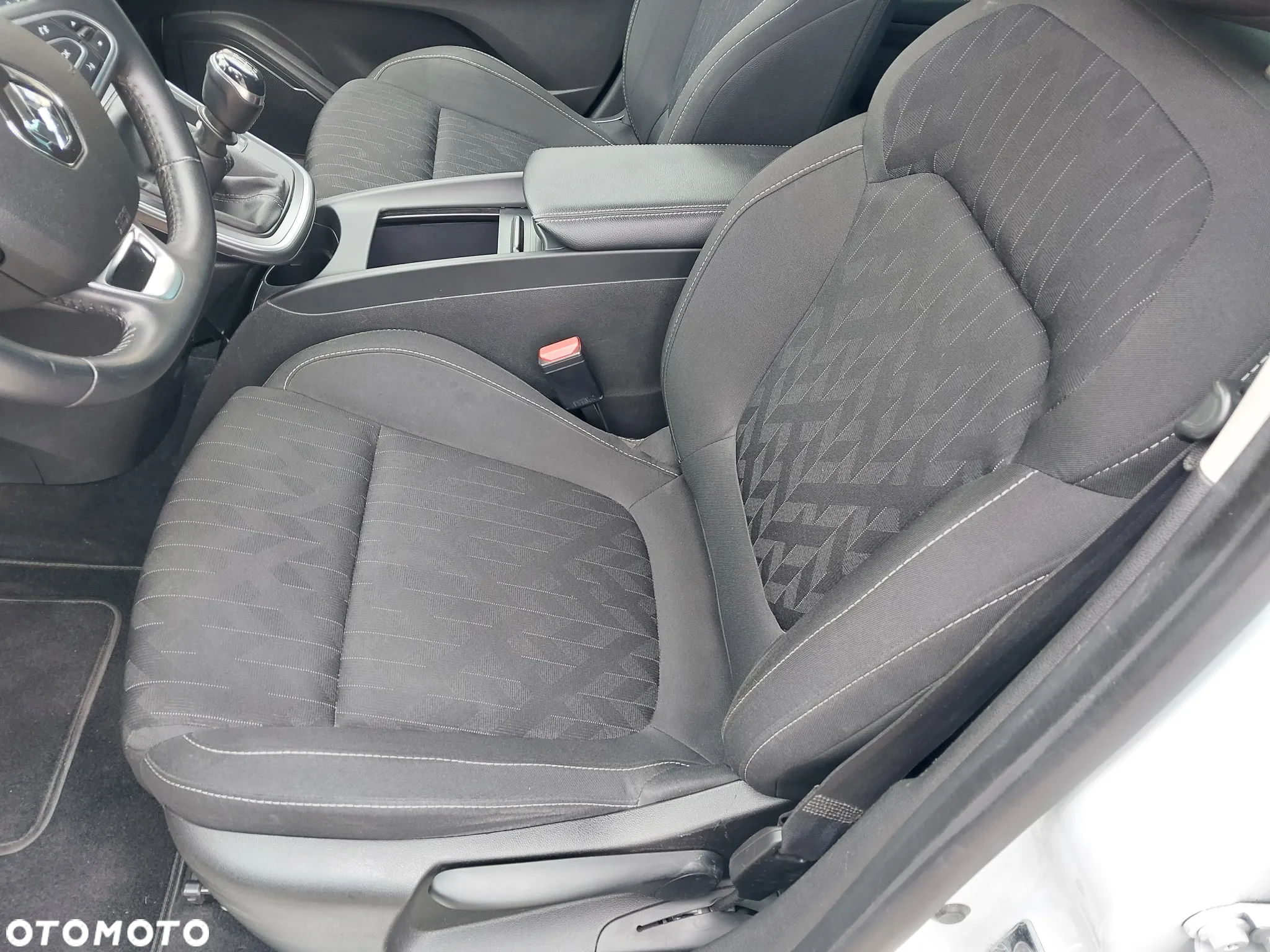 Renault Scenic ENERGY TCe 115 LIMITED - 12