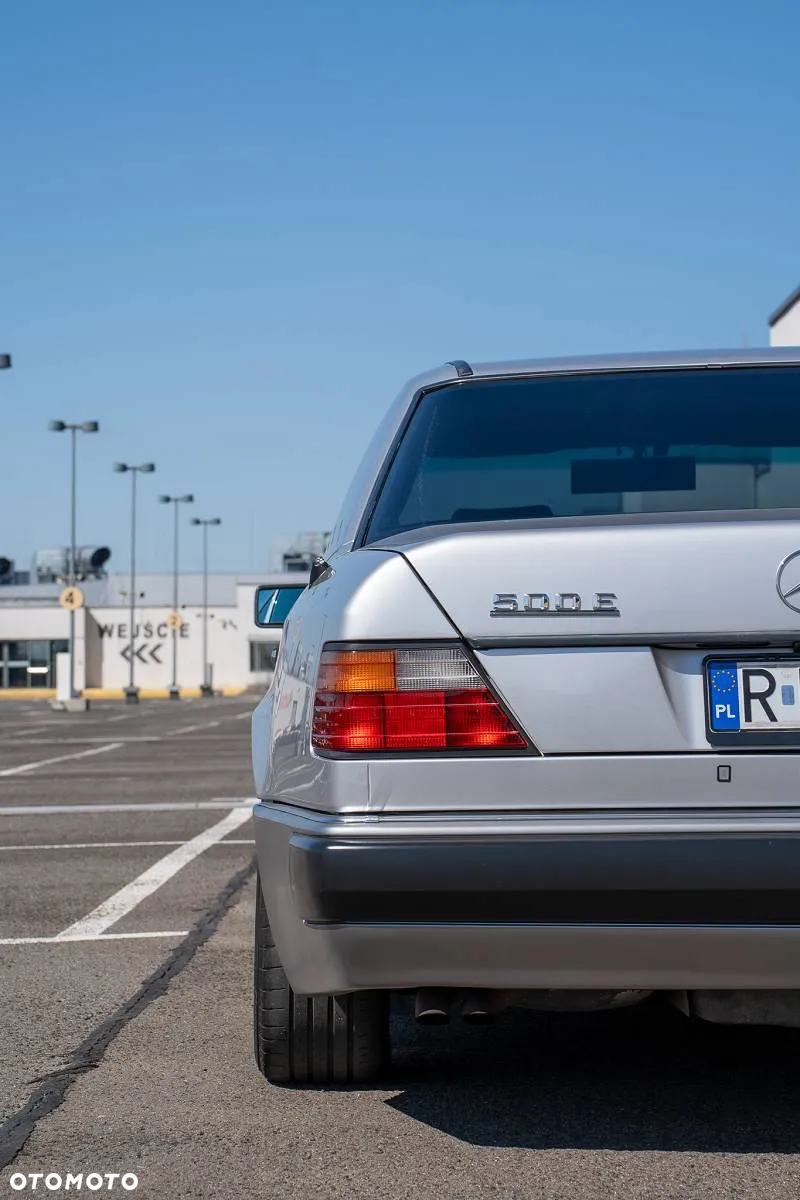 Mercedes-Benz Klasa E - 3