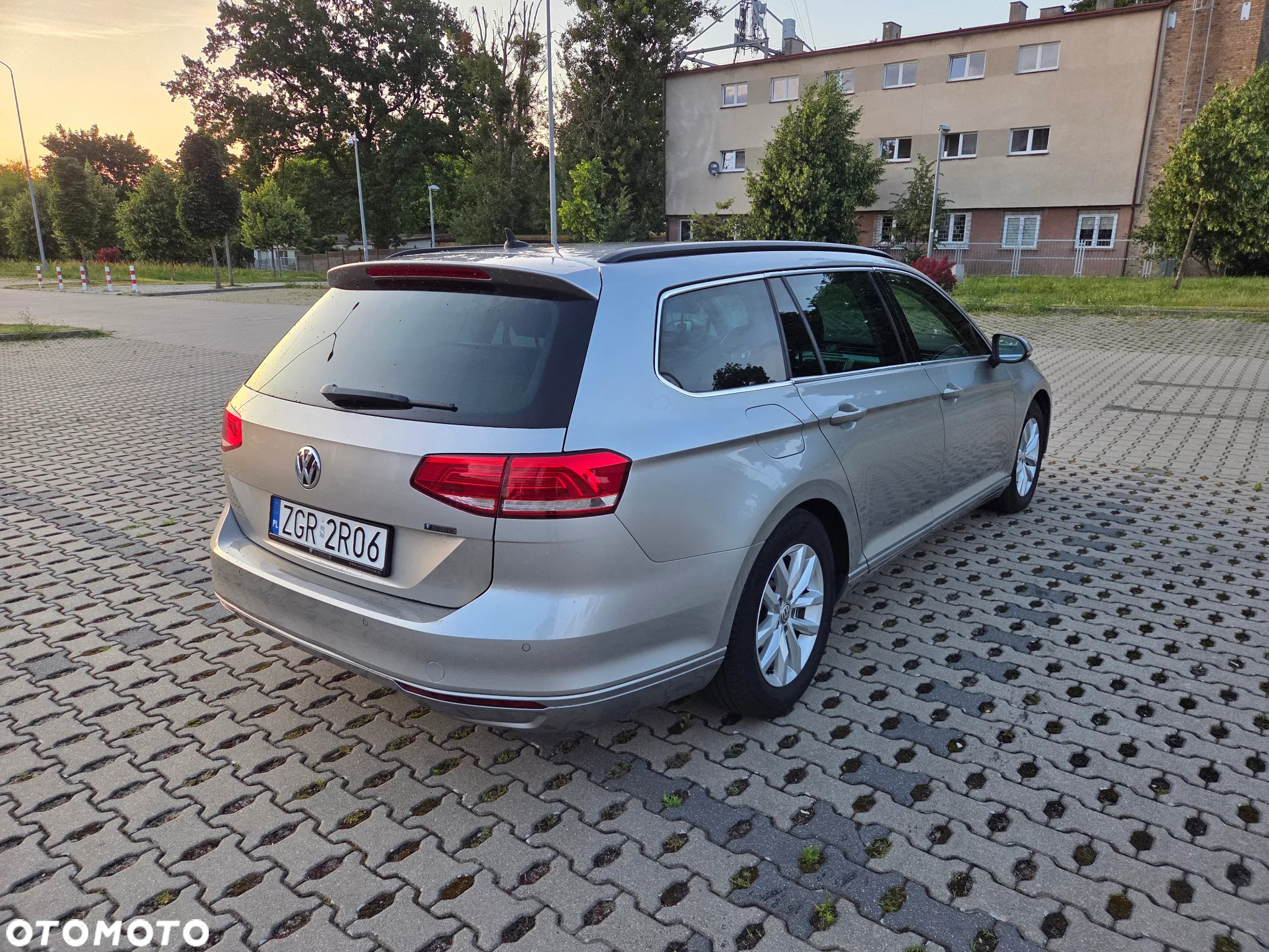 Volkswagen Passat - 9