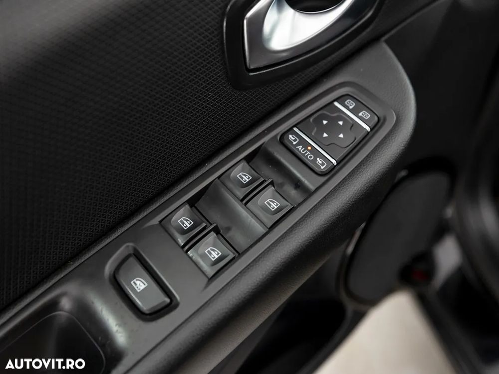 Renault Clio (Energy) dCi 90 EDC Bose Edition - 22