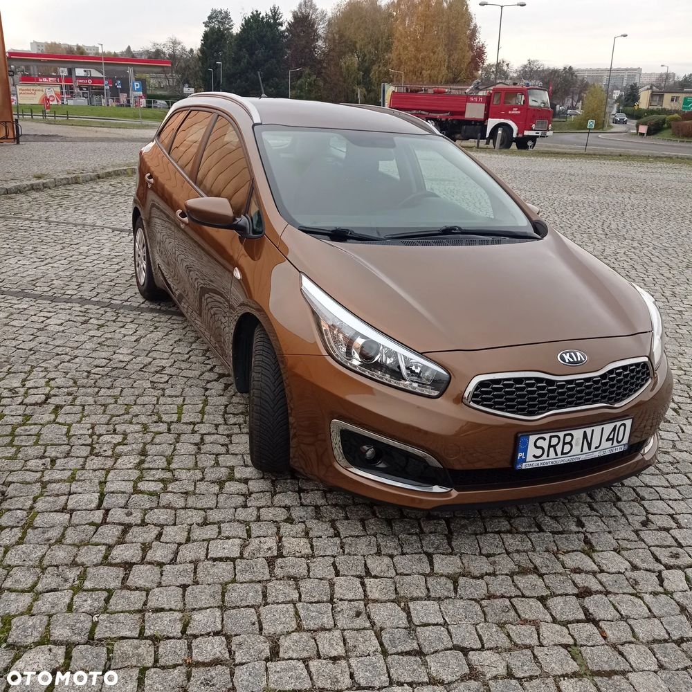 Kia Ceed - 7