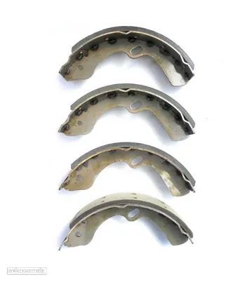 Jogo de maxilas rodas trás Isuzu NKR77 NKR81 NPR NLR NPR - 1