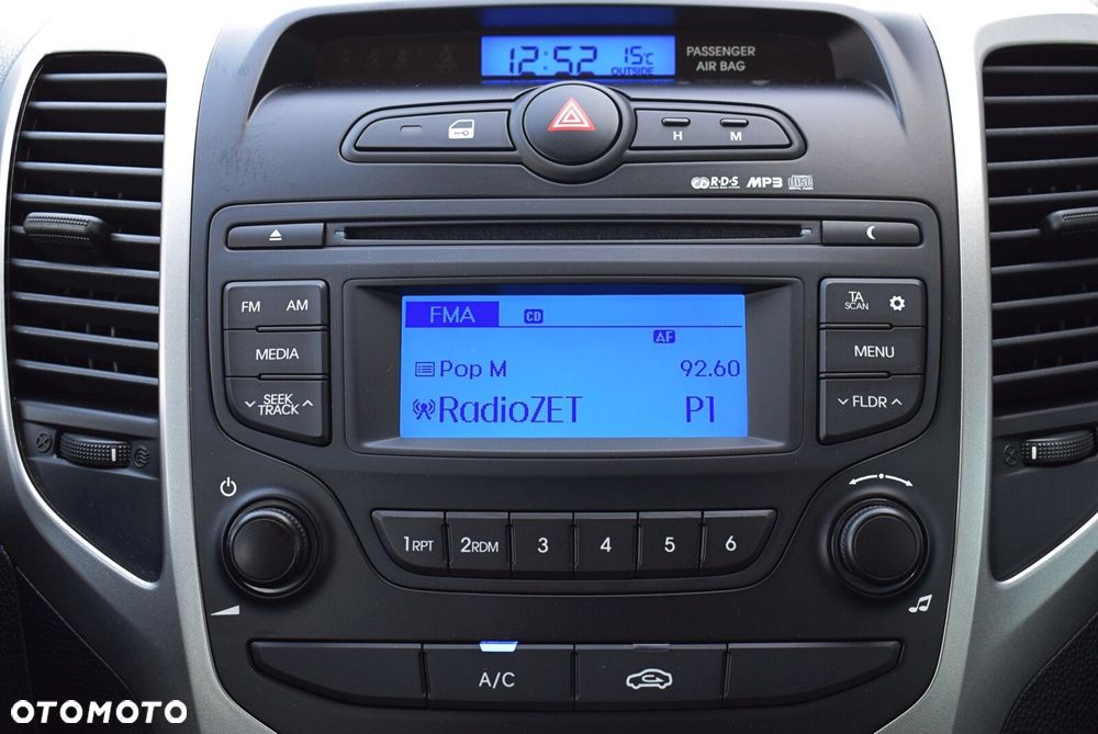 Hyundai ix20 - 21