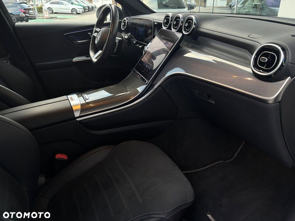 Mercedes-Benz GLC - 8