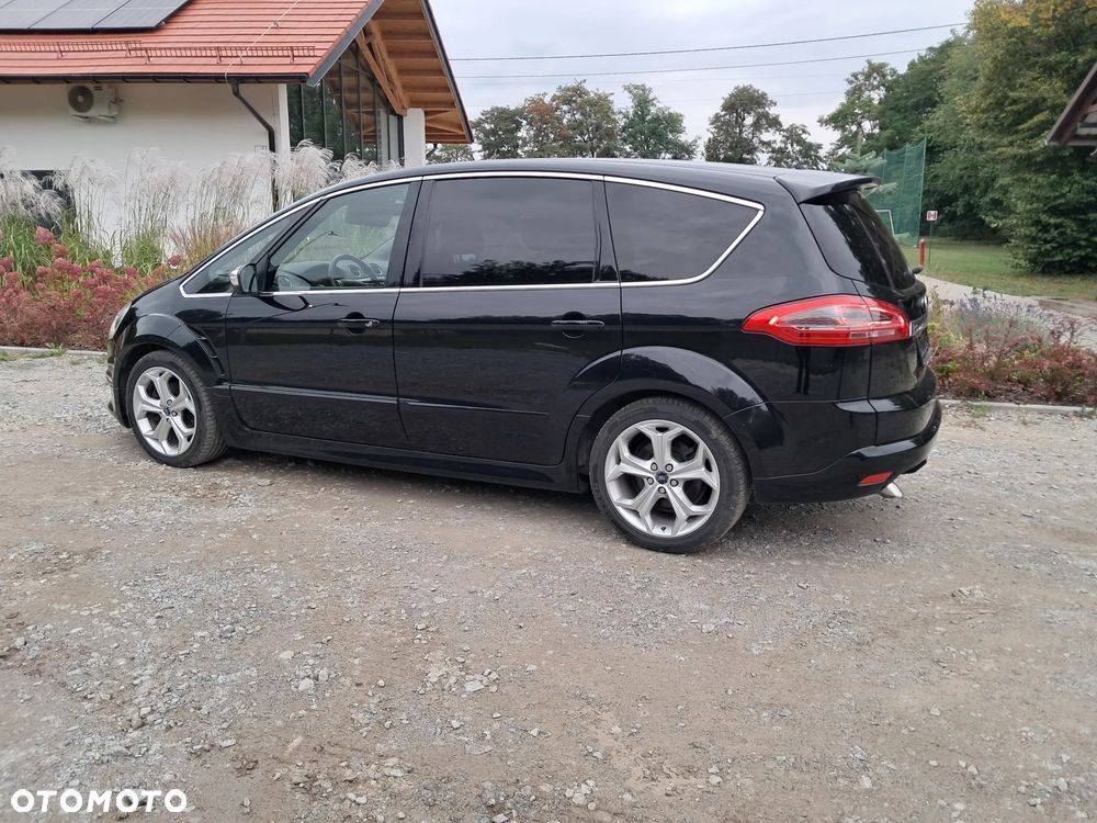 Ford S-Max - 18
