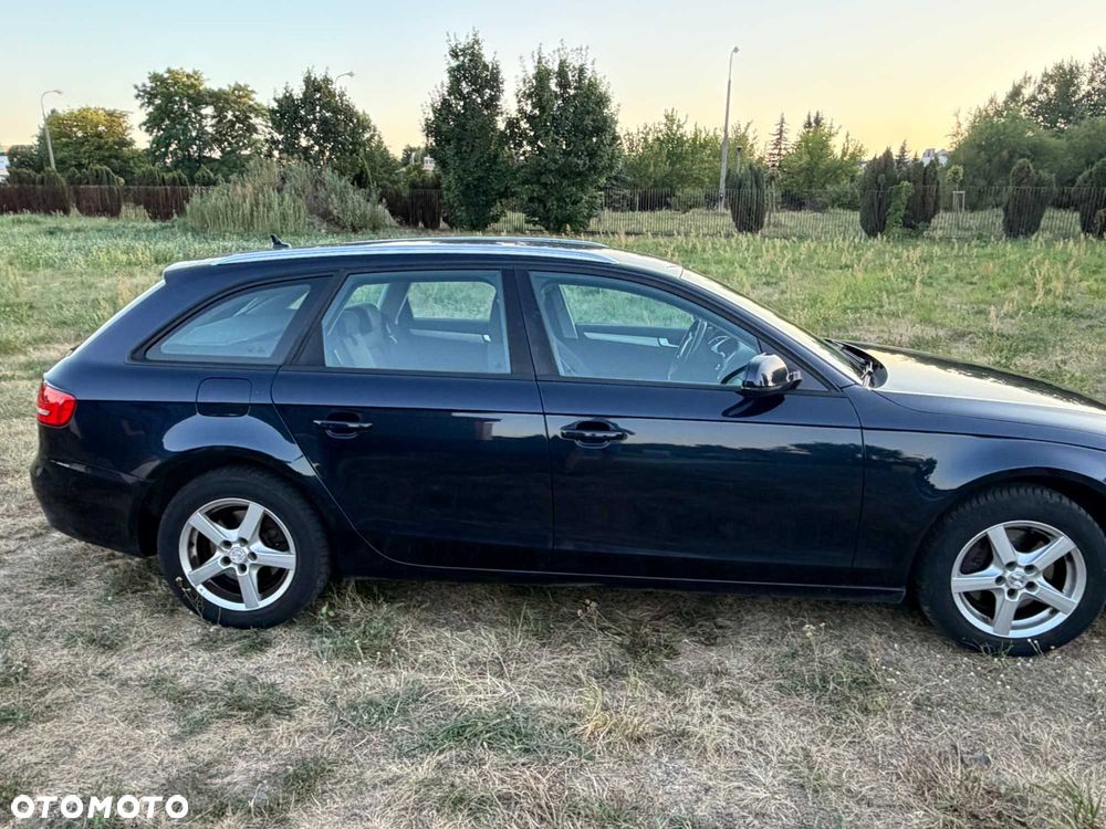 Audi A4 Avant - 5