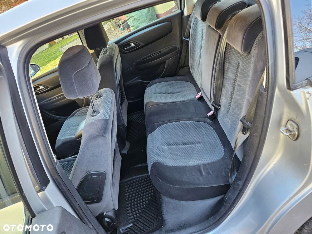 Citroën C4 - 8