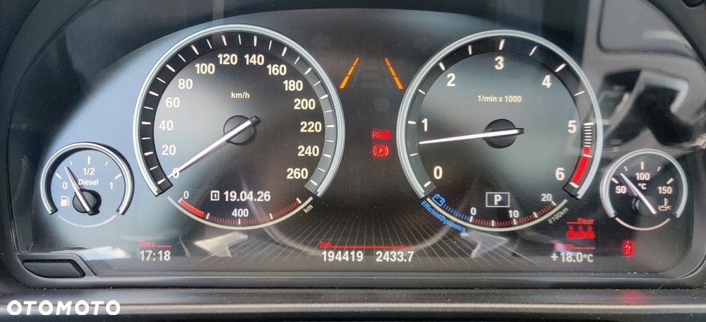BMW Seria 5 M550d xDrive - 16