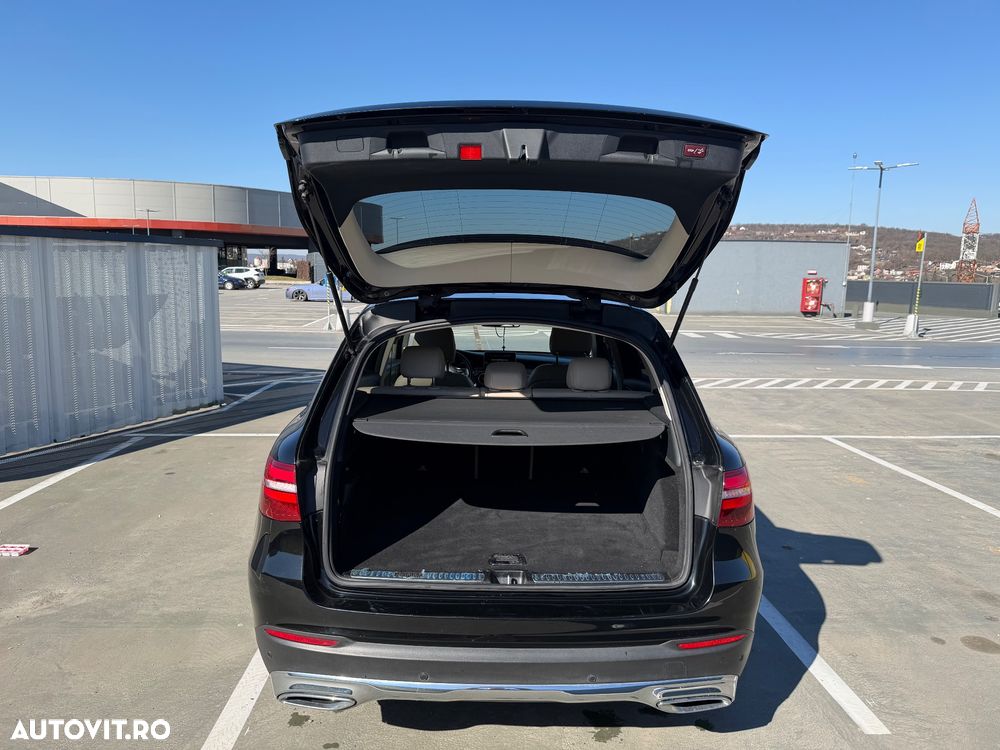 Mercedes-Benz GLC - 7