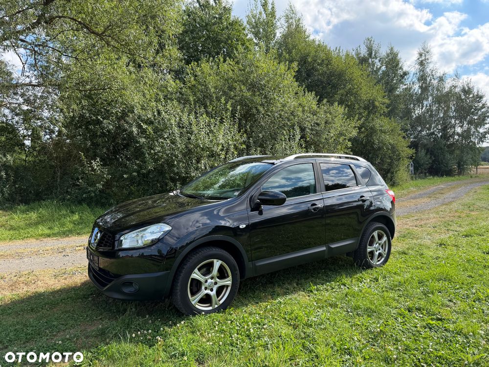 Nissan Qashqai 2.0 dCi DPF tekna - 9