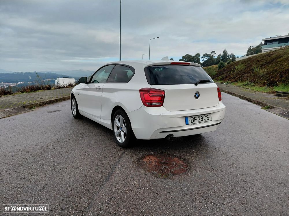 BMW 116 d Sport Line - 4