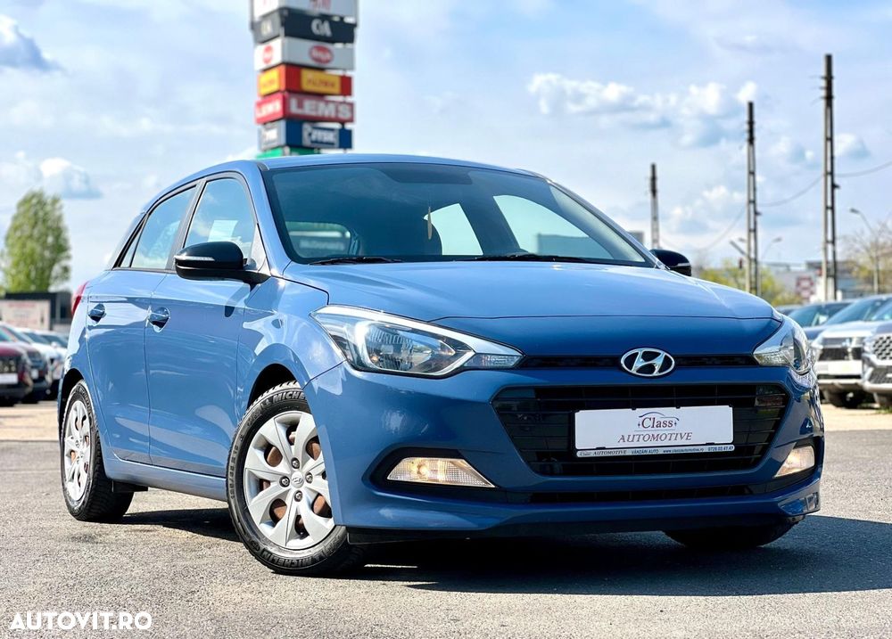 Hyundai i20 1.25 M/T Black Line - 4