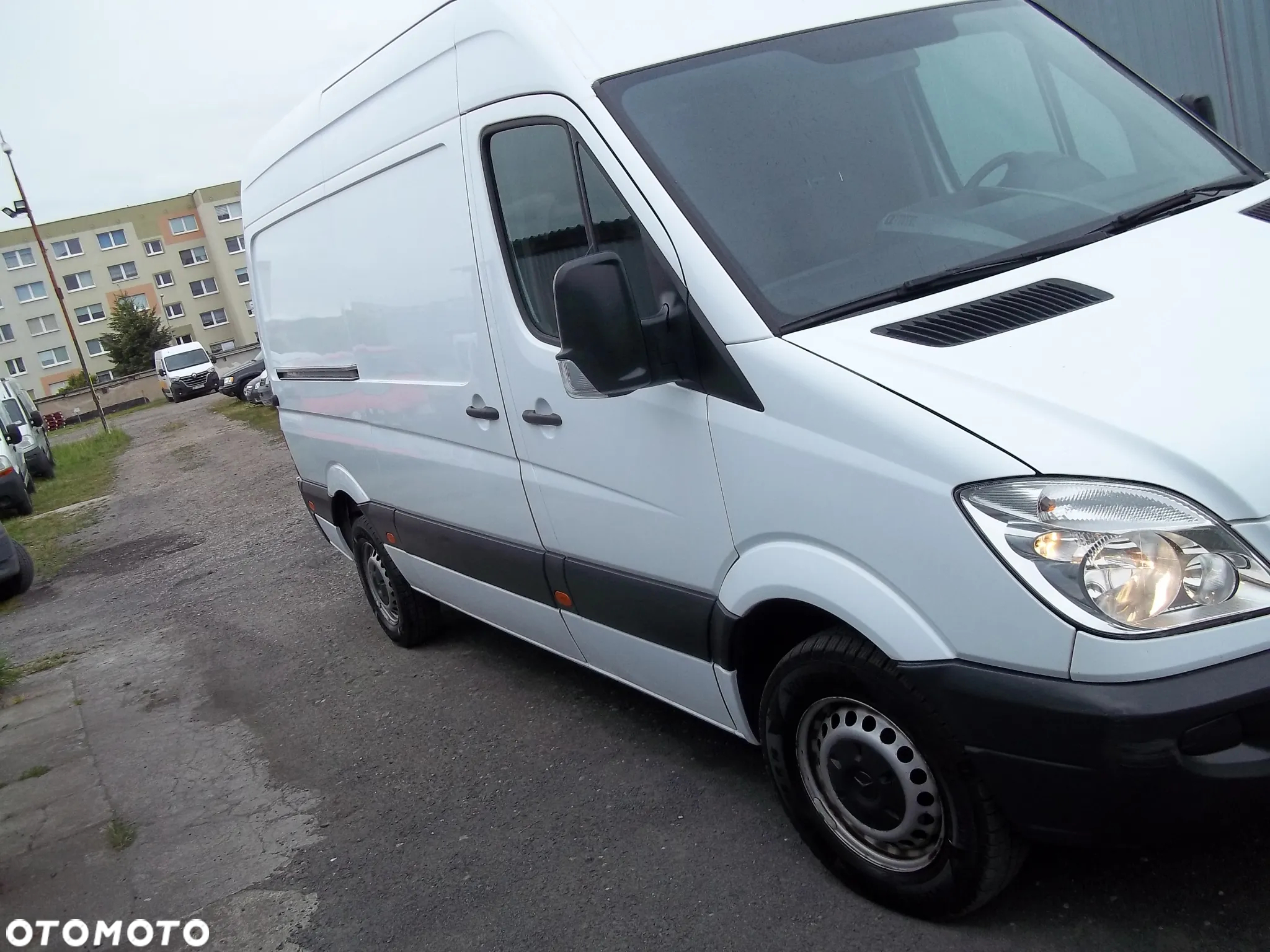 Mercedes-Benz sprinter - 10