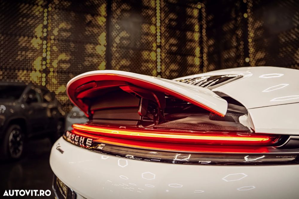 Porsche 911 Carrera PDK - 34