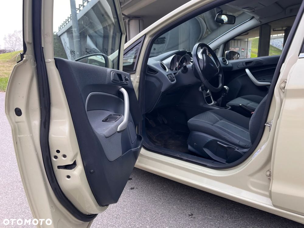 Ford Fiesta 1.25 Trend - 7