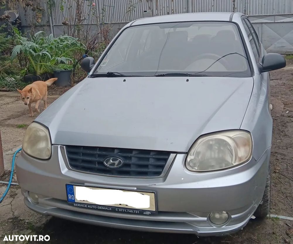 Hyundai Accent LC 1.3 SOHC - 2