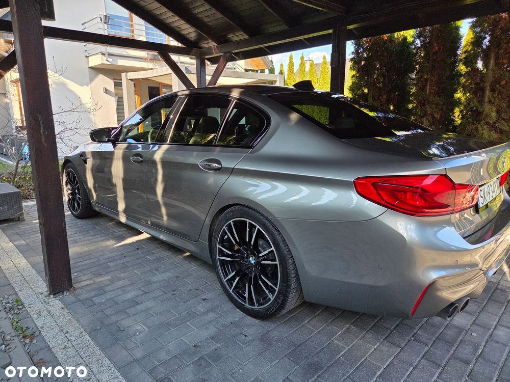 BMW M5 Standard - 8