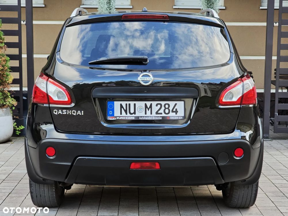Nissan Qashqai 2.0 4 x 4 tekna - 32