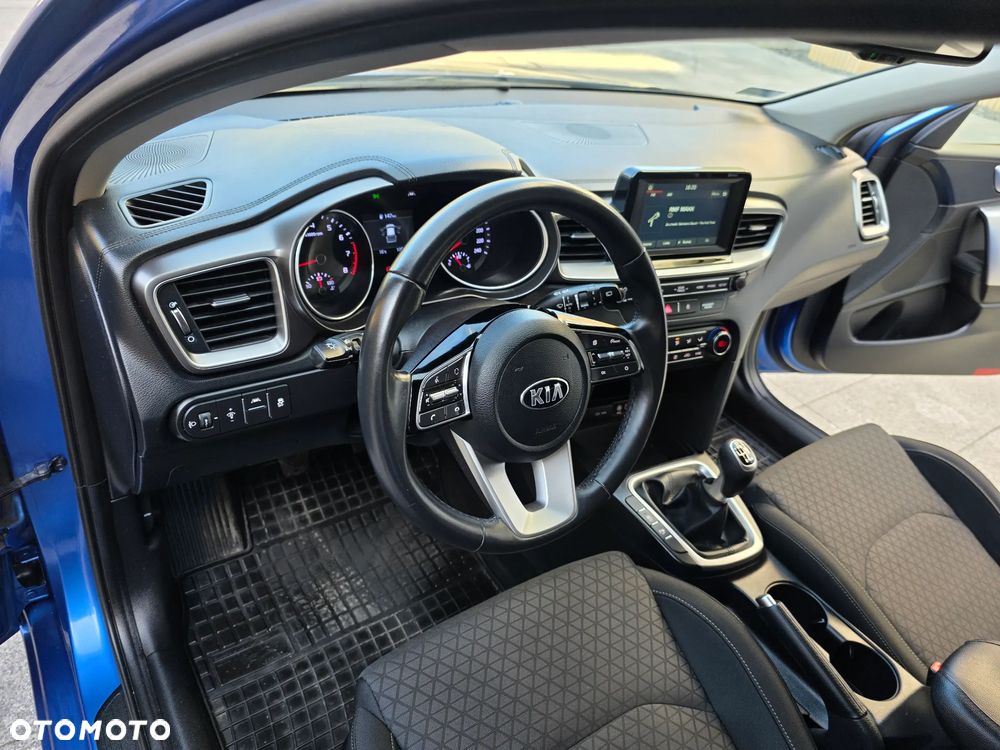 Kia Ceed 1.4 T-GDI L - 22