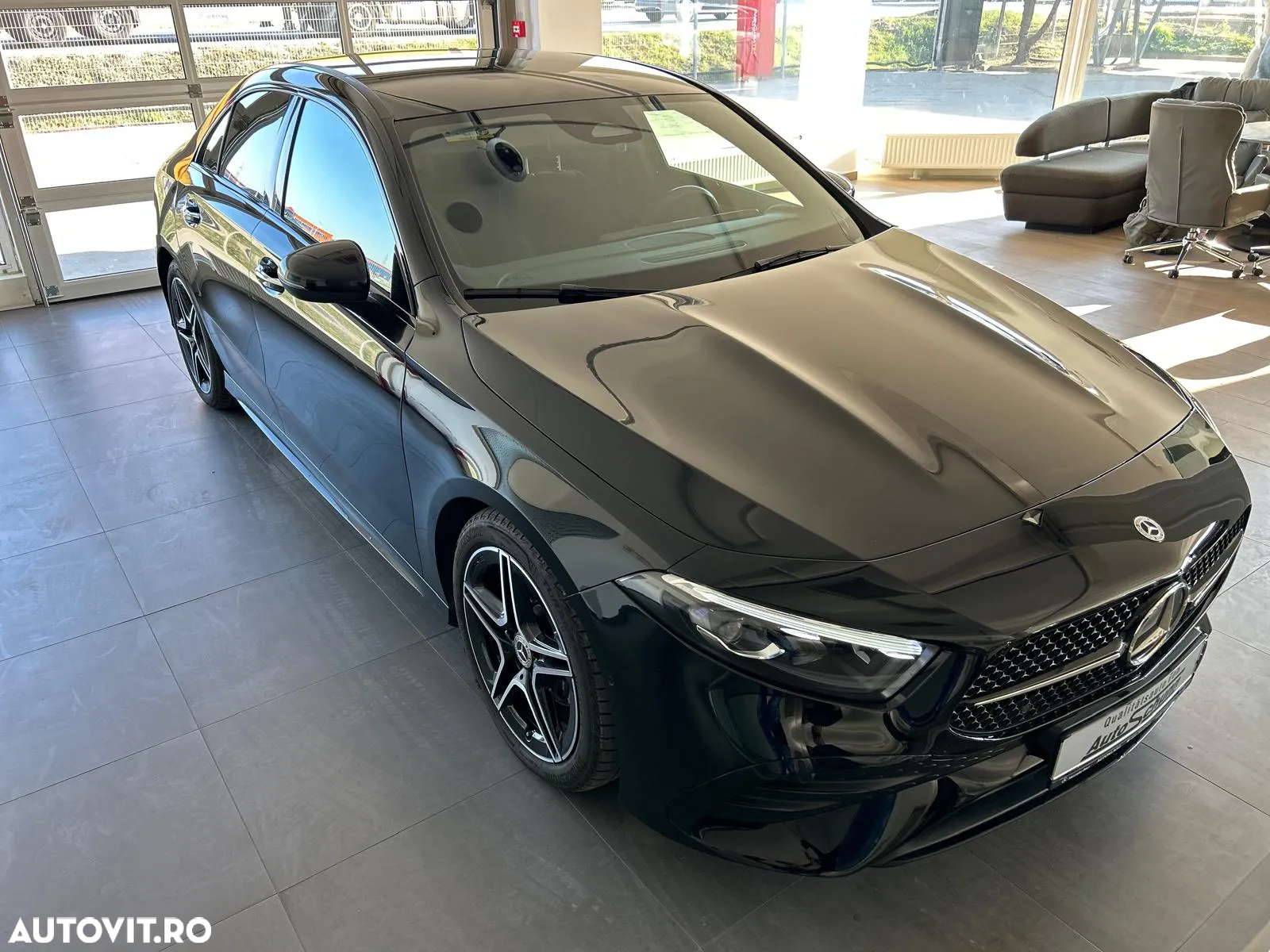 Mercedes-Benz A 200 7G-DCT AMG Line - 5