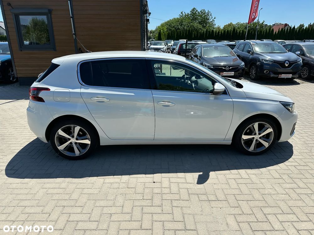 Peugeot 308 - 36