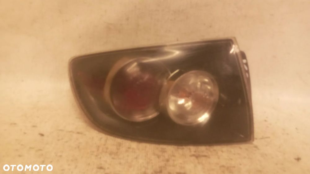 * LAMPA TYLNA LEWA TYŁ LEWO MAZDA 3 HB LIFT - 1