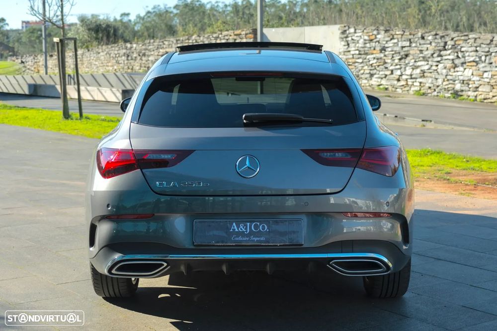 Mercedes-Benz CLA 250 e 8G-DCT Edition AMG Line - 22