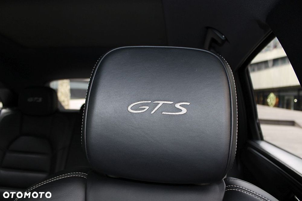 Porsche Macan GTS - 15