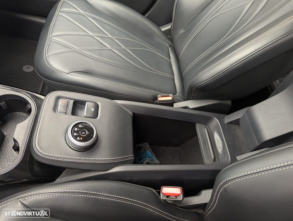 Ford Mustang Mach-E - 21