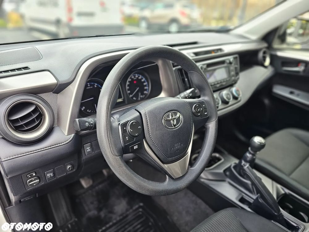 Toyota RAV4 2.0 Silver 4x4 - 12