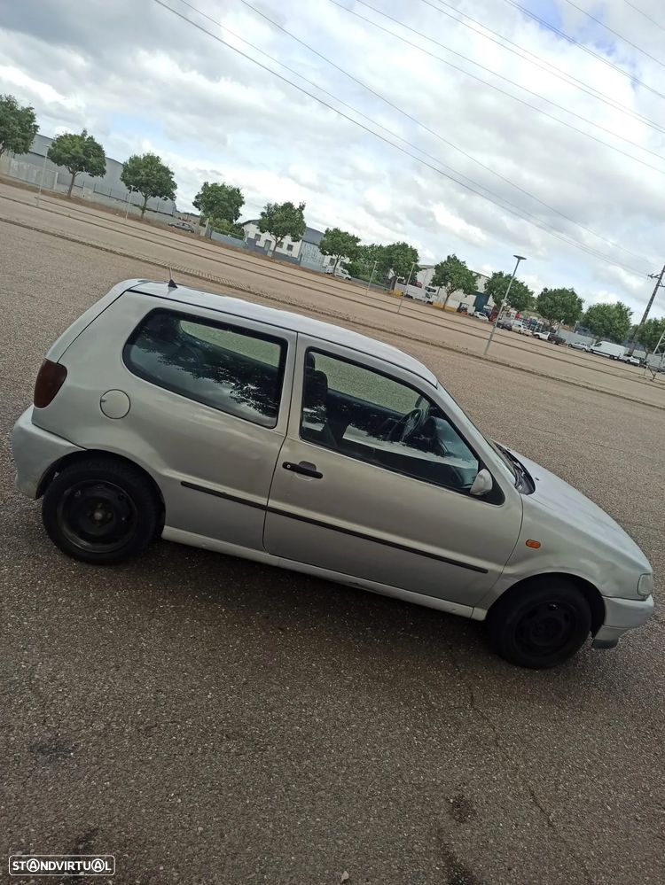 VW Polo 1.0 Confortline AC - 4
