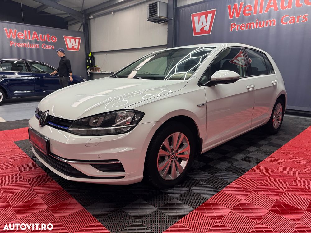 Volkswagen Golf 1.5 TGI BlueMotion DSG Trendline - 2