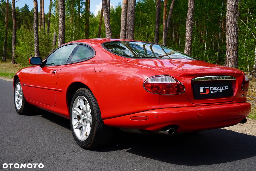 Jaguar XK8 - 7