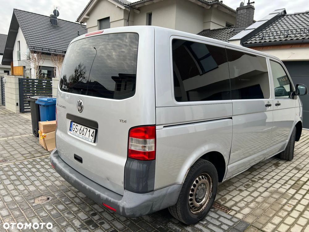 Volkswagen Transporter - 12