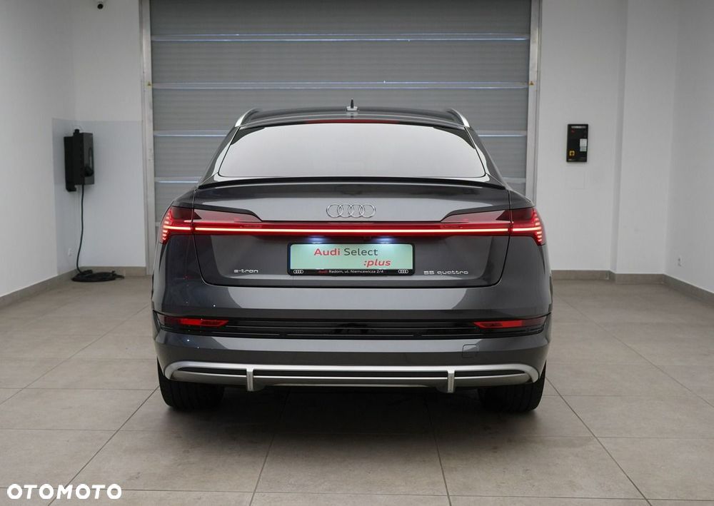 Audi e-tron Sportback - 4