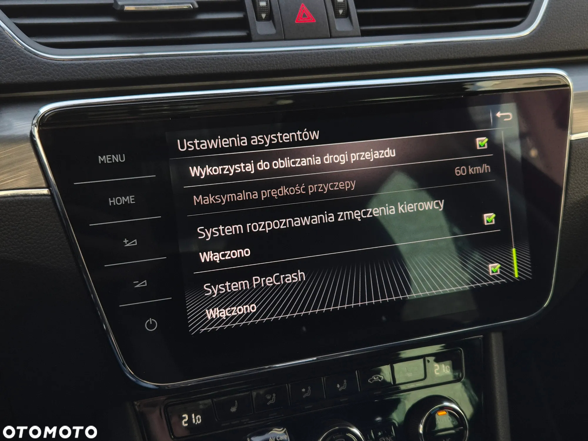 Skoda Superb 2.0 TSI 4x4 Scout DSG - 17