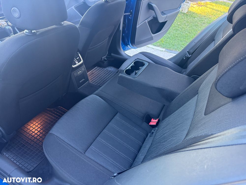Skoda Octavia 2.0 TDI DSG Ambition - 6