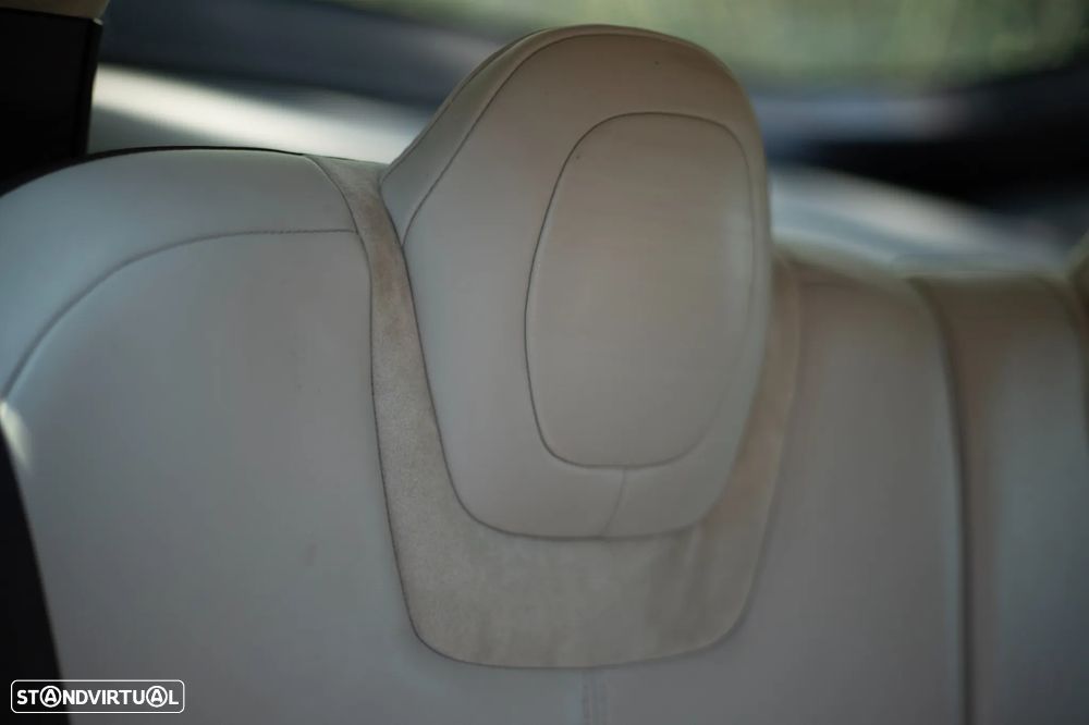 Tesla Model S Performance - 10