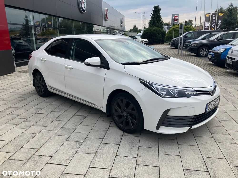 Toyota Corolla 1.4 D-4D Comfort - 12