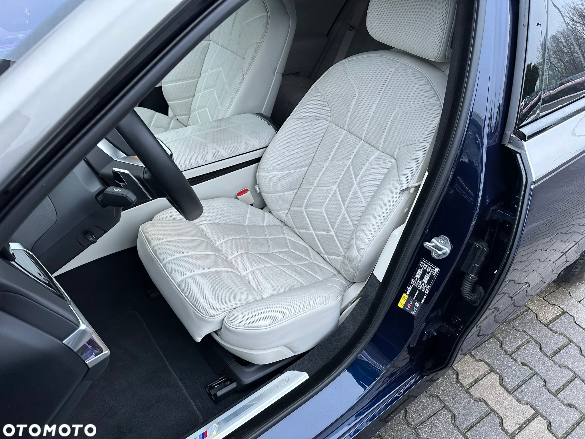 BMW i7 105.7kWh xDrive60 M Sport - 9