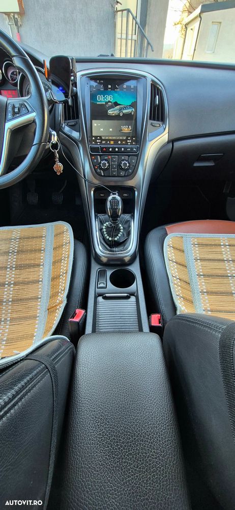 Opel Astra 1.7 CDTI DPF Cosmo - 16