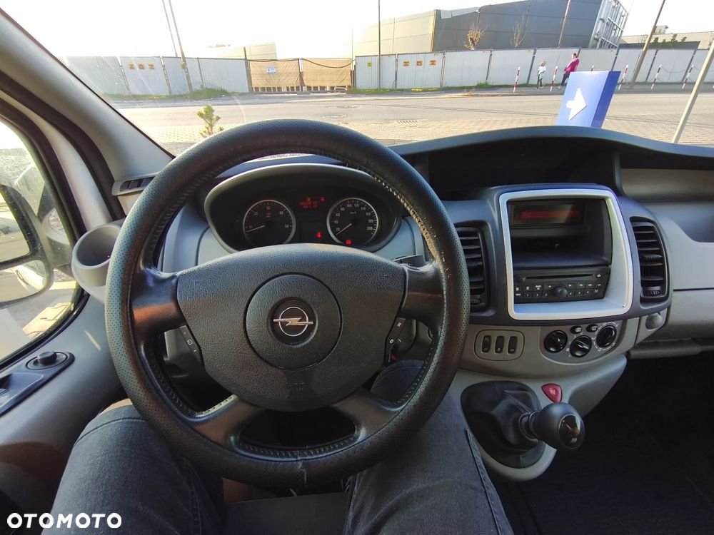 Opel VIVARO - 10