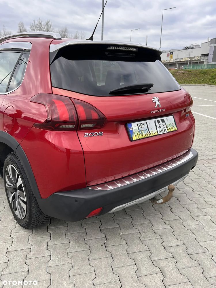 Peugeot 2008 PureTech 110 Stop&Start Allure - 25