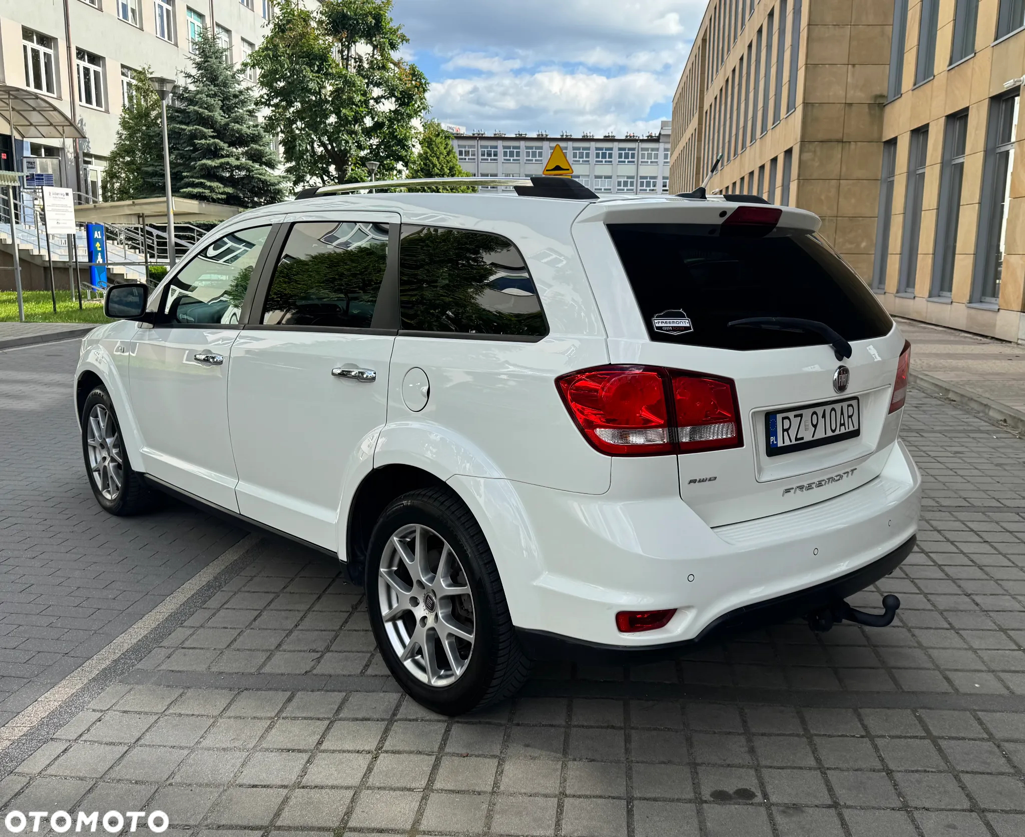 Fiat Freemont 2.0 Multijet Lounge AWD - 17