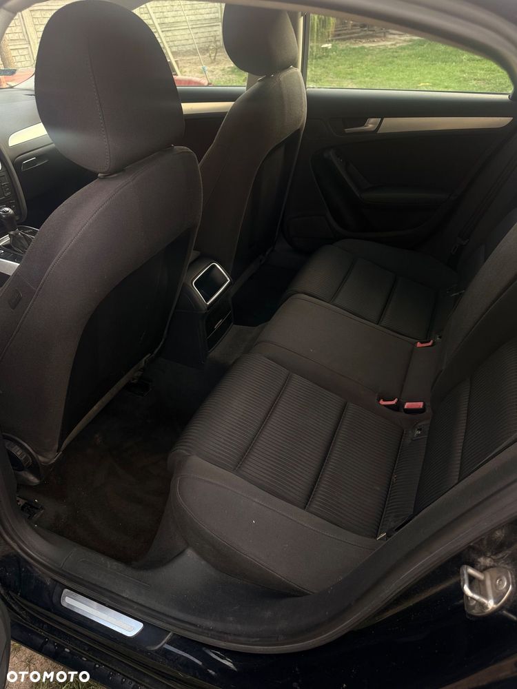 Audi A4 Limousine 2.0 TDI - 5
